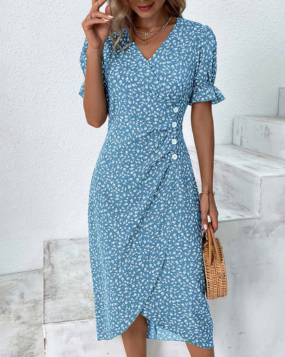 Flora | Floral V-Neck Dress – Feminine and Versatile