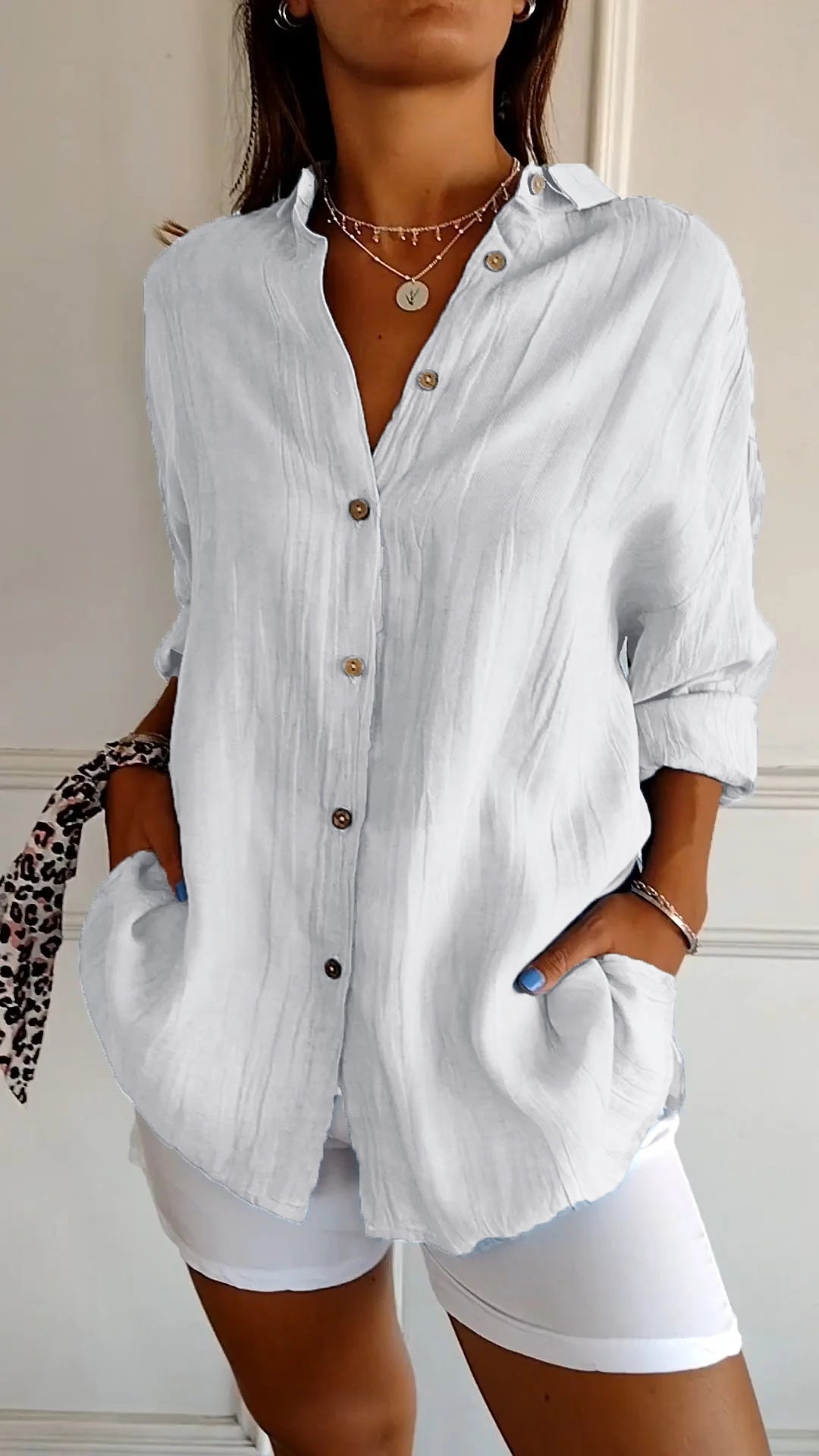 Naya | Chic Women's Blouse – Elegant and Versatile