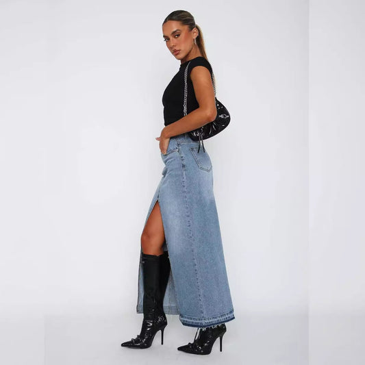 Novella | Trendy High-Waist Denim Skirt with Front Slit