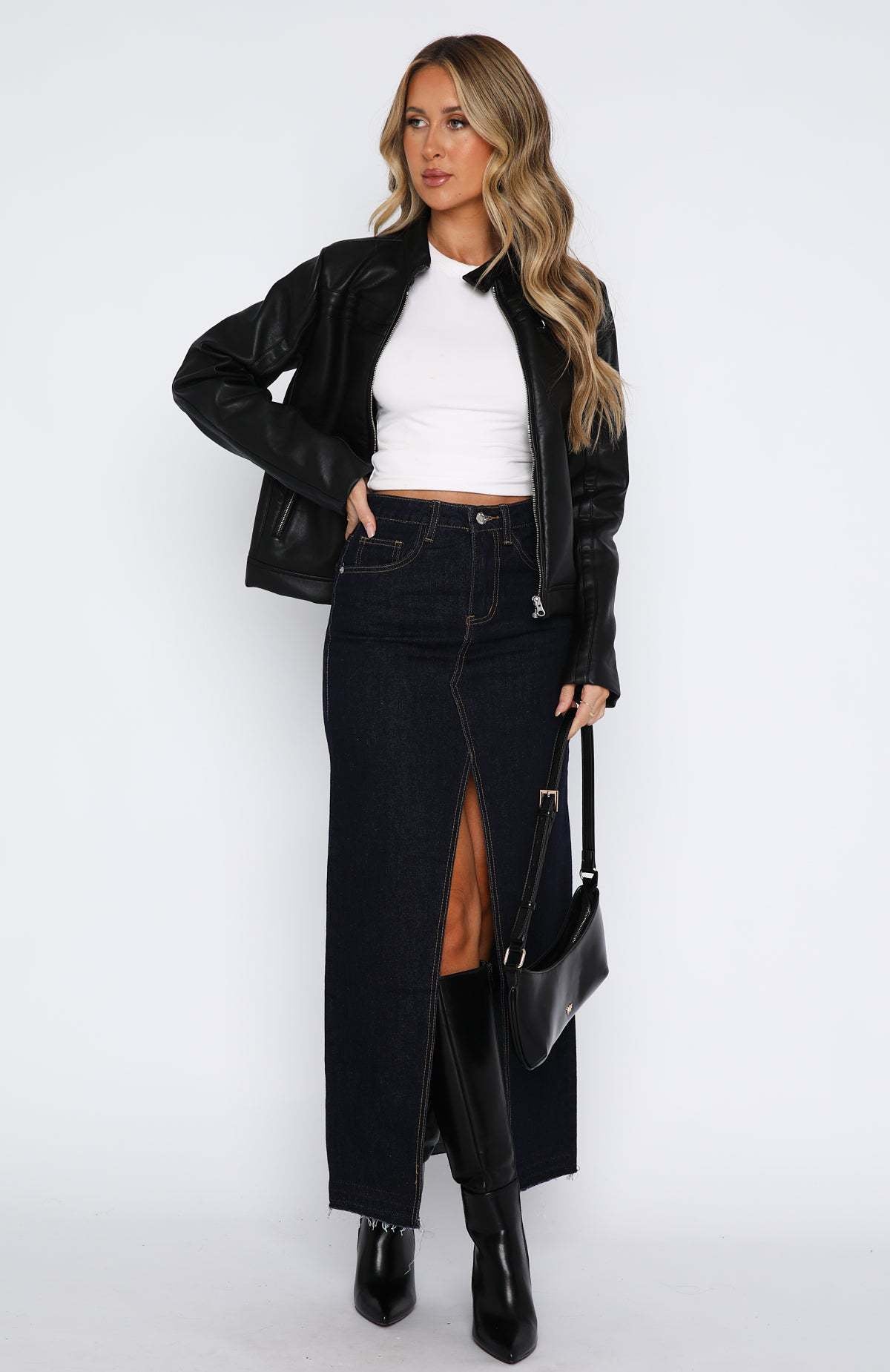 Novella | Trendy High-Waist Denim Skirt with Front Slit